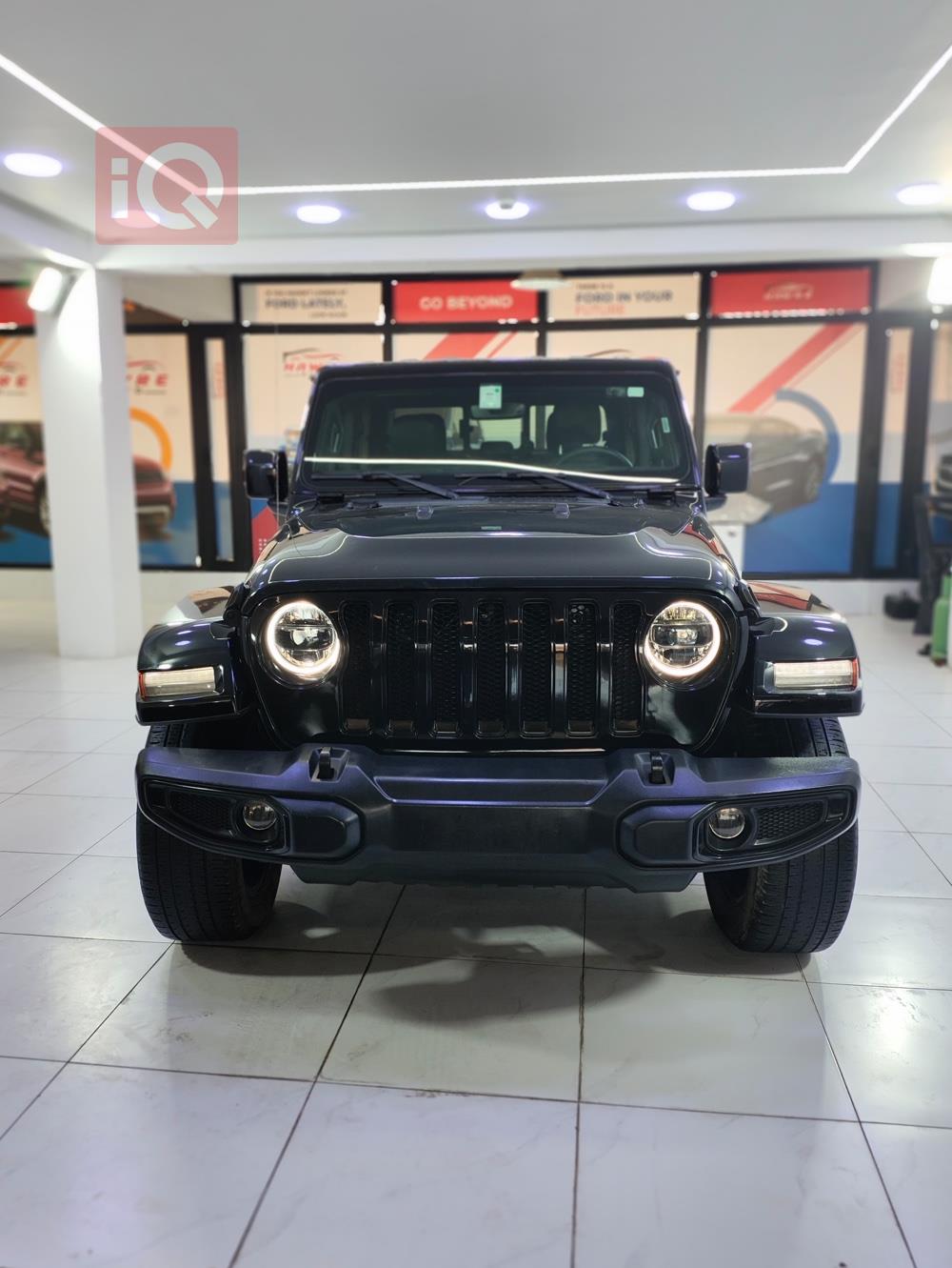 جيب جلاديتور